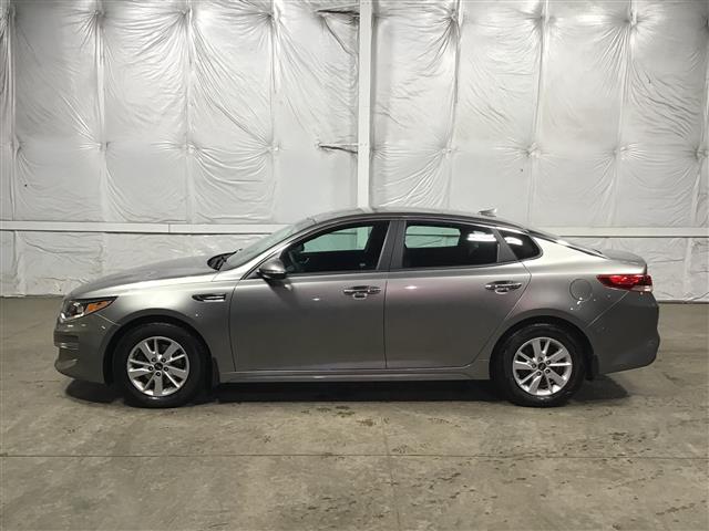 2016 Kia Optima FE - Repo Finder