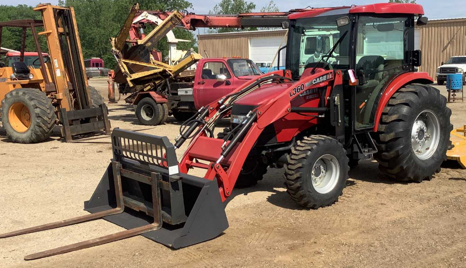 2009 Case DX60 4×4 Tractor with Loader Attachment, Brush Hog, and Back Blade