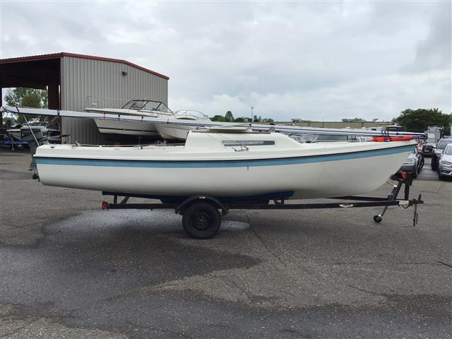 1977 Venture 21 Sail Boat