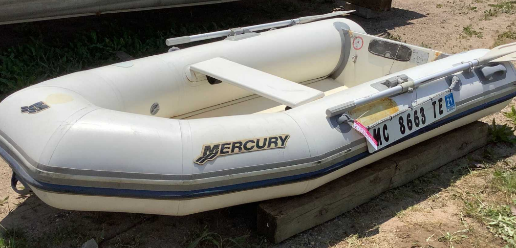 2005 Mercury D-270 Inflatable boat