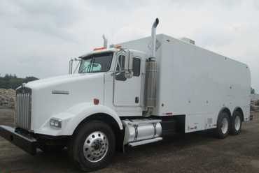 2006 KenwortH T 800 T/A Texas Wire Line Truck