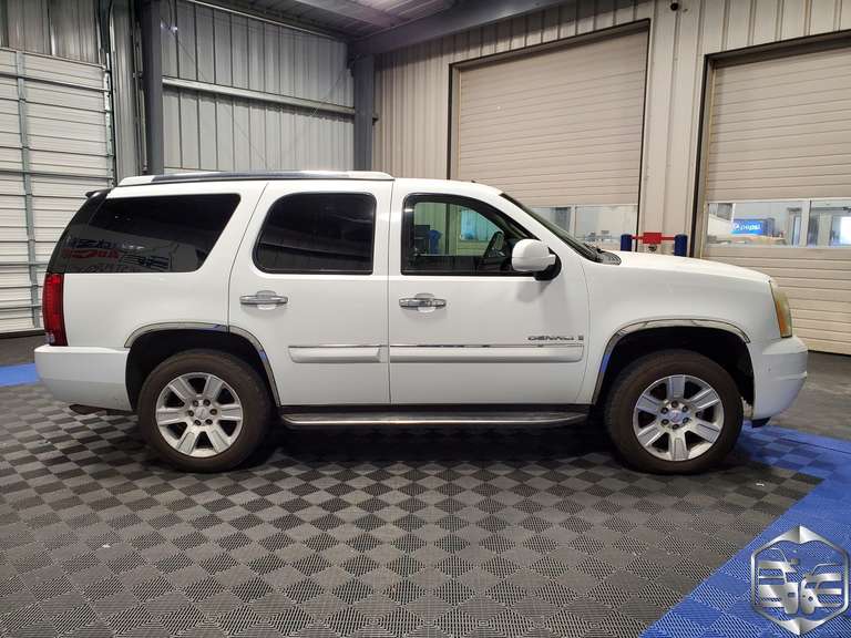 2007 GMC Yukon Denali