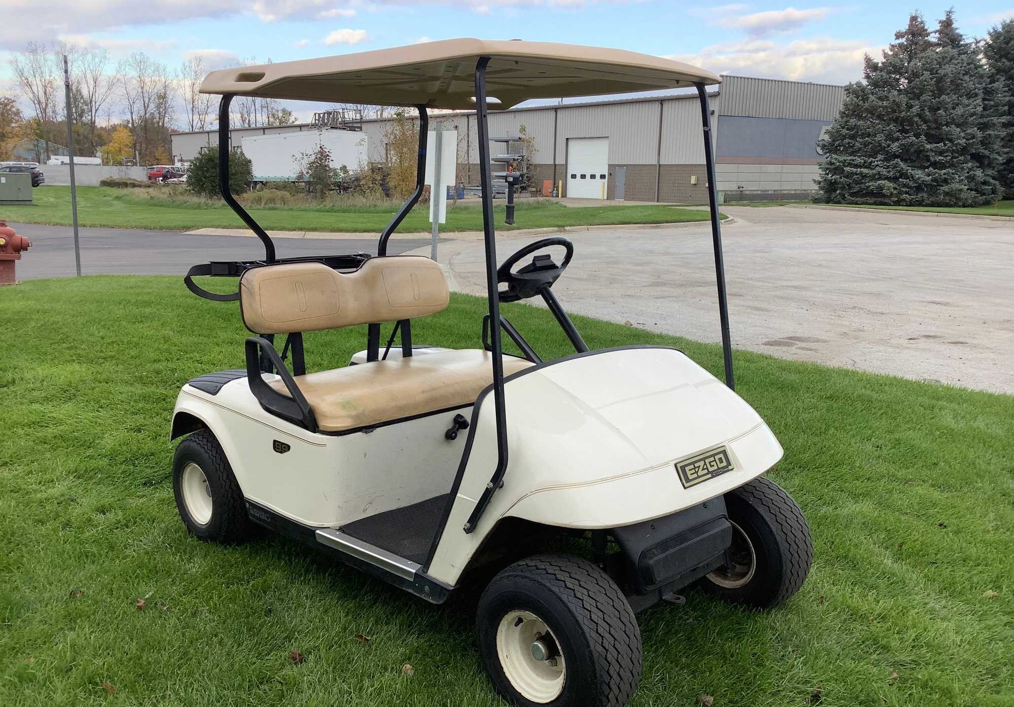 EZGO TXT Golf Cart