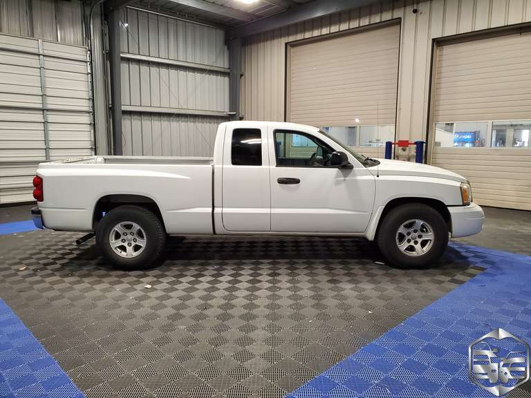 2006 Dodge Dakota SLT