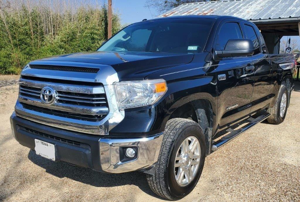 2016 Toyota Tundra SR5 5.7L V8