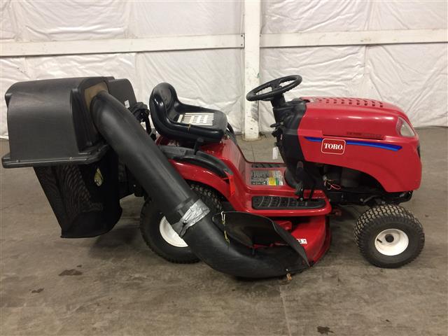 Toro LX 425