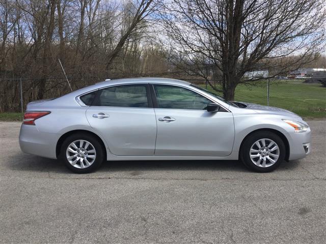 2015 Nissan Altima S - Repo Finder