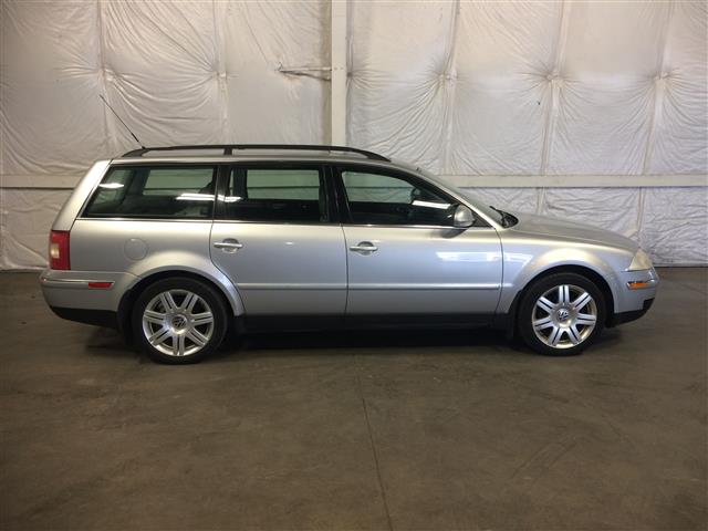 2005 Volkswagen Passat 4Motion AWD - Repo Finder