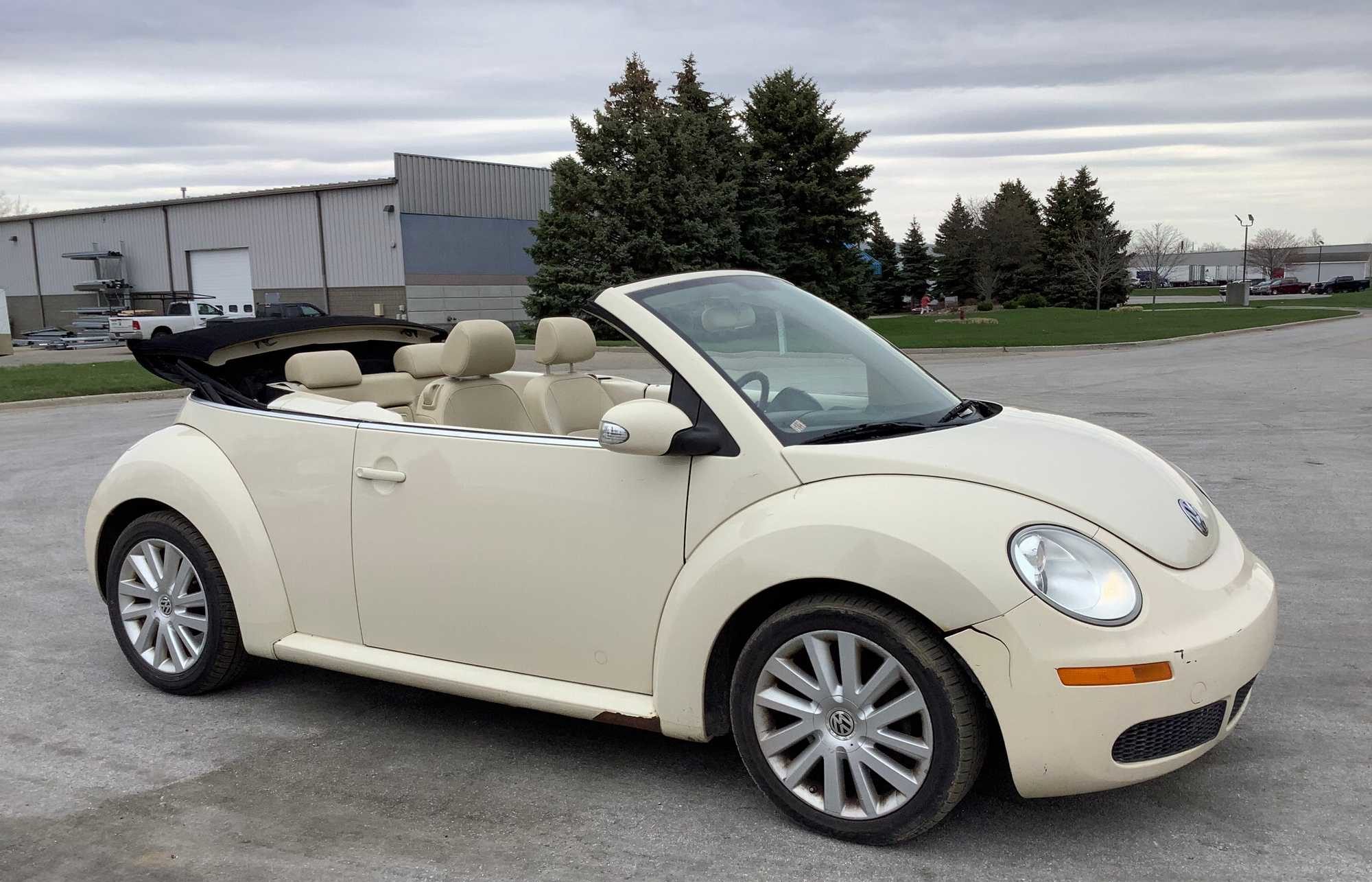 2008 Volkswagen New Beetle SE PZEV Convertible 2-DR - Repo Finder