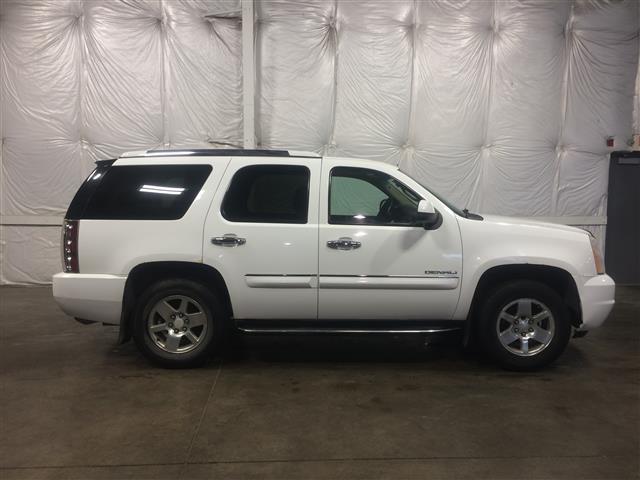 2007 GMC Yukon Denali AWD