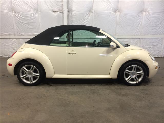 2004 Volkswagen Beetle