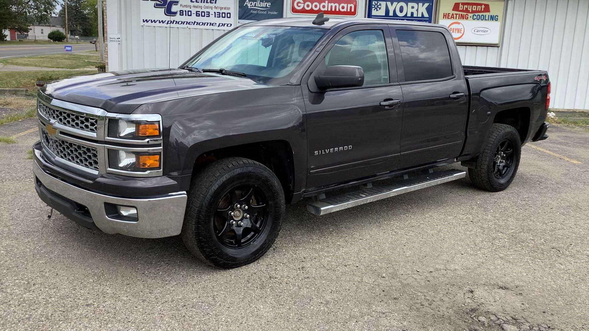 2015 Chevrolet Silverado 1500 LT Crew Cab 4WD Pickup