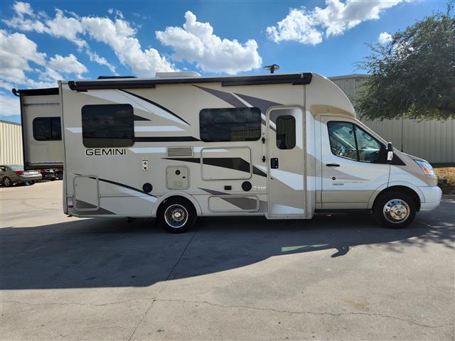 2018 Thor Motor Coach Gemini 23TR - Repo Finder