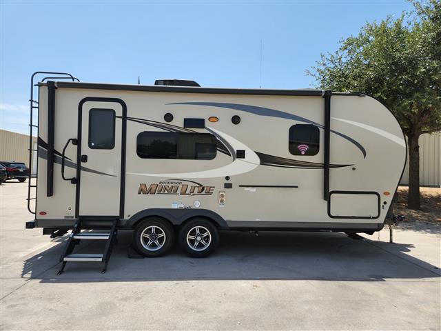 2020 Rockwood (by Forest River) Mini Lite 2109S