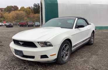 2010 Ford Mustang CONVERTIBLE 2-DR