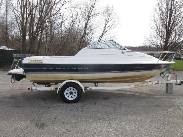 1997 Bayliner Capri 1952 CL