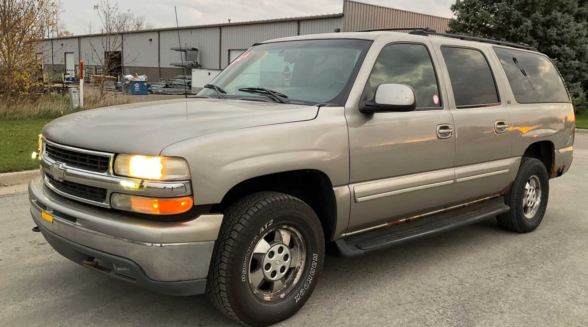 2001 Chevrolet Suburban LT