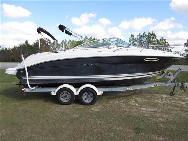 2007 Sea Ray 225 Weekender - Repo Finder