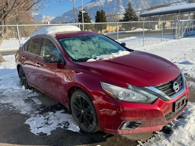 2017 Nissan Altima SR