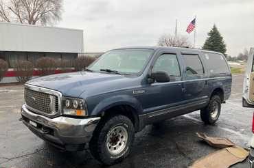 2002 Ford Excursion XLT 4WD Sport Utility