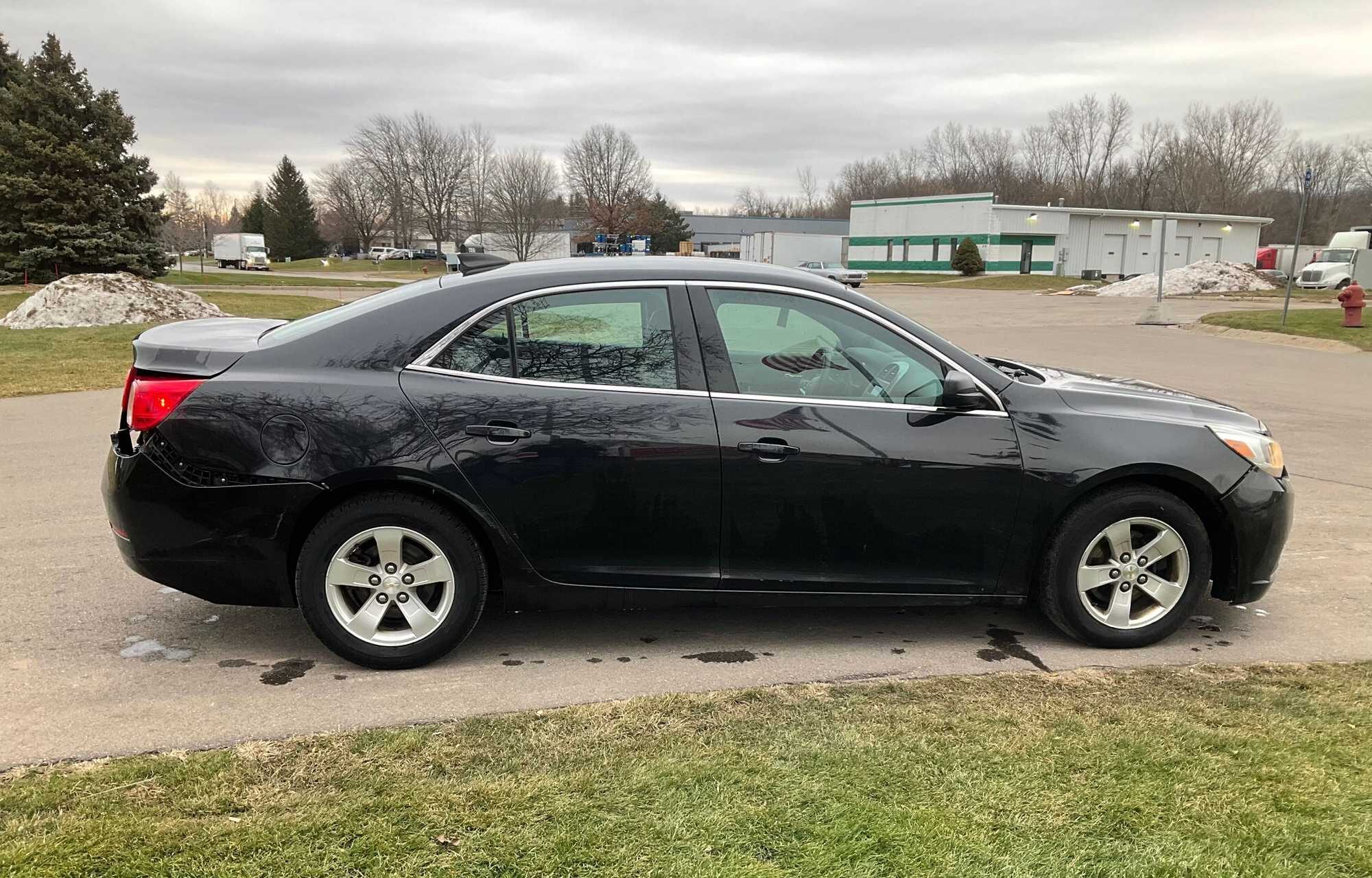 2015 Chevrolet Malibu LS FWD 4 Door Sedan - Repo Finder