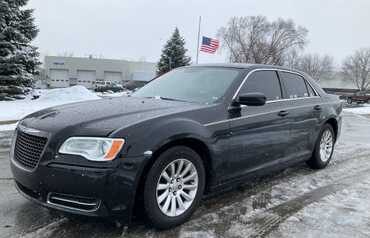 2014 Chrysler 300 RWD Sedan 4-DR