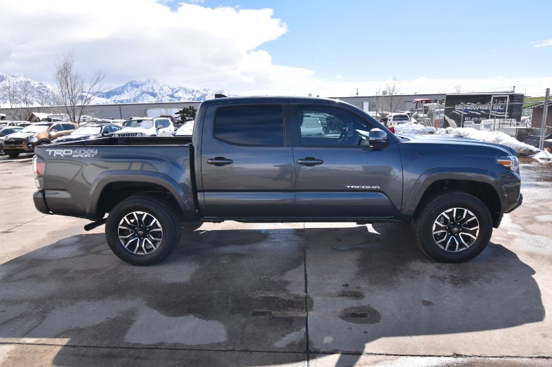 2022 Toyota Tacoma TRD Sport