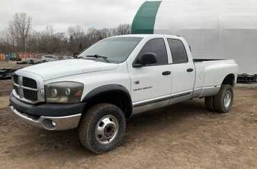 2003 Dodge 2500 SLT with Cummins Turbo Diesel Motor