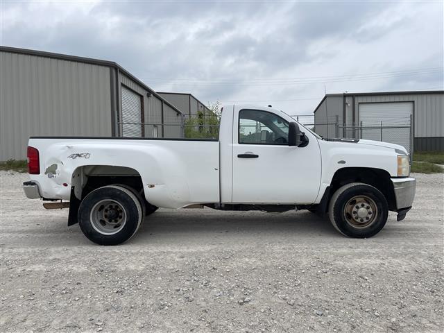 2011 Chevrolet Silverado 3500 4WD