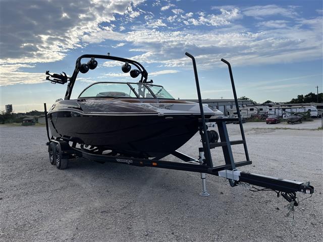 2023 Sanger Surf 231 SL