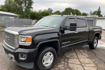 2015 GMC Sierra 2500 Denali 4WD