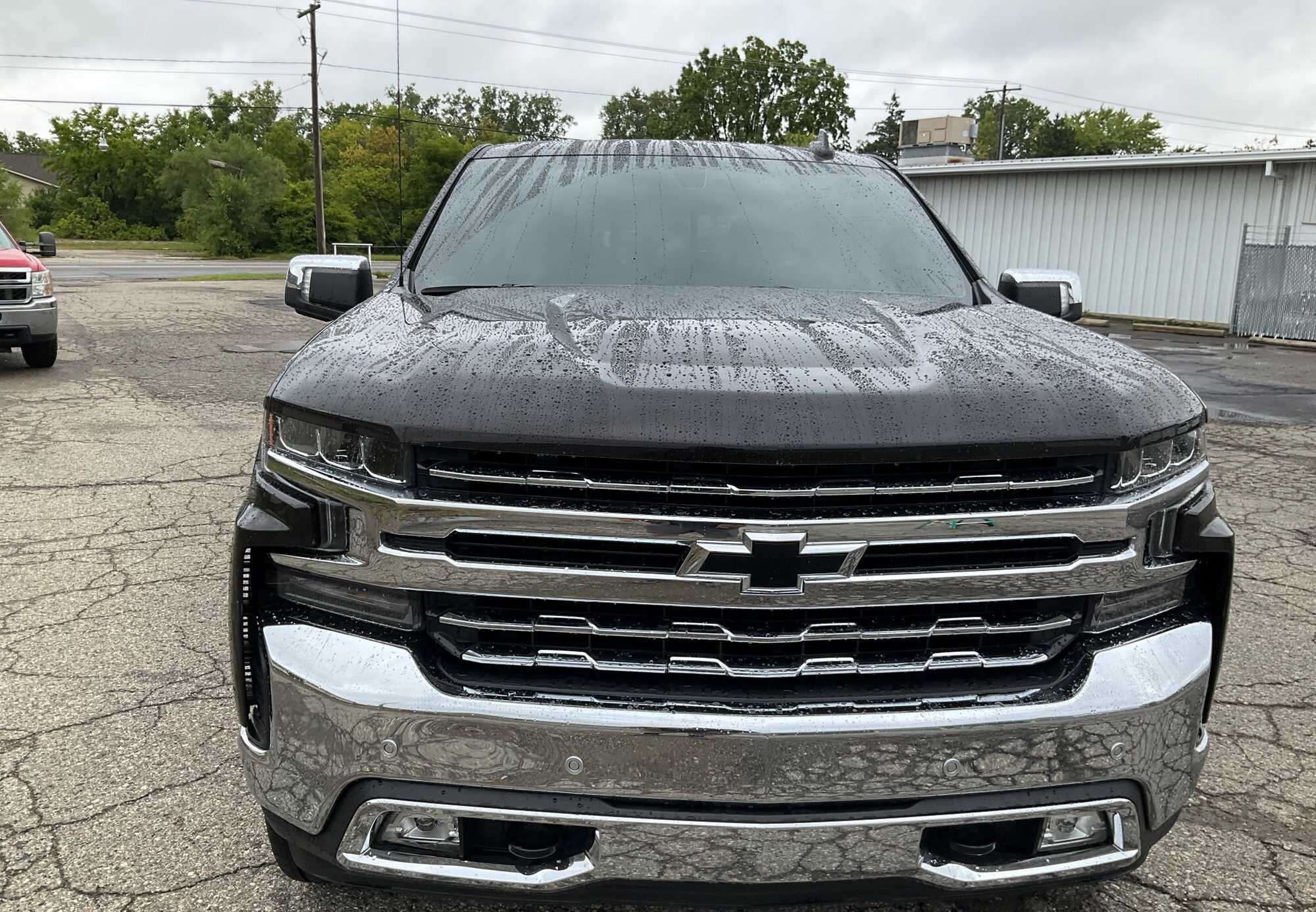 2019 Chevrolet Silverado 1500 LTZ Crew Cab 4WD