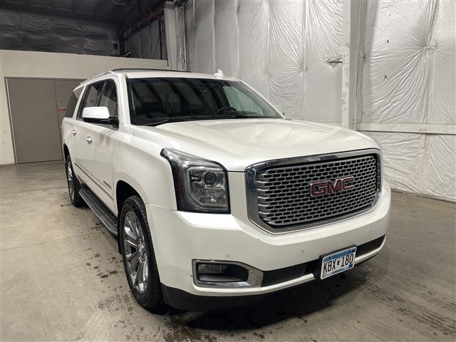 2016 GMC Yukon Denali XL 4WD