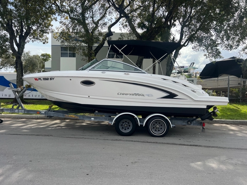 2012 CHAPARRAL 224 DECK BOAT WITH TRAILER