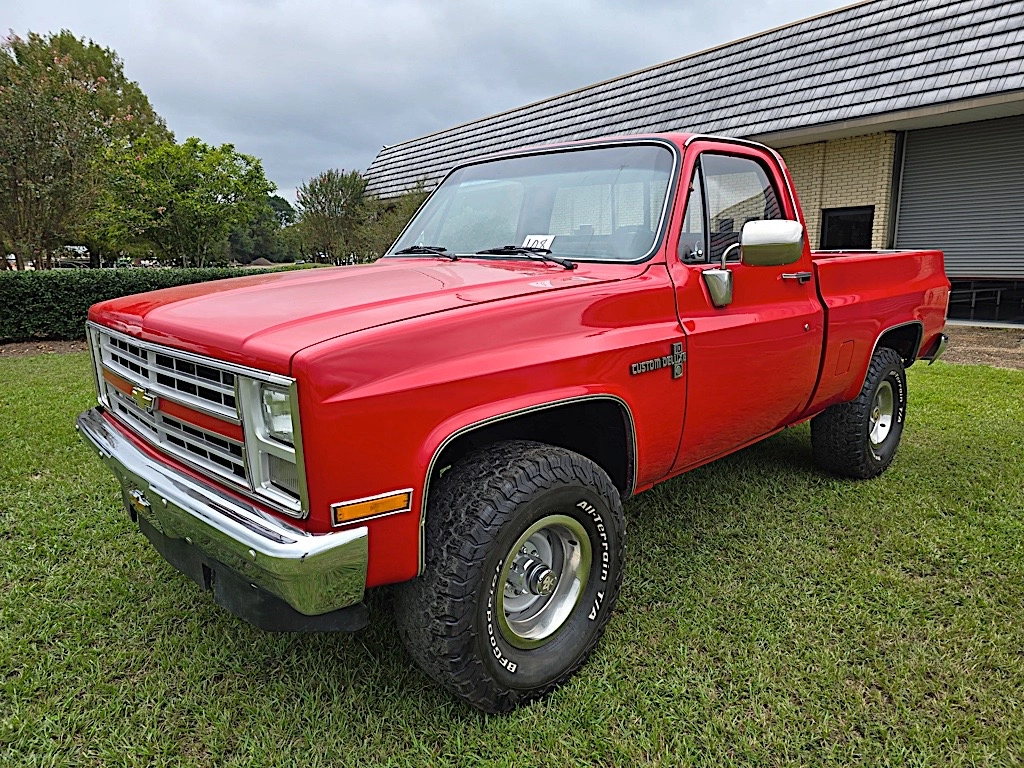 1987 Chevy Custom Deluxe 4WD Pickup