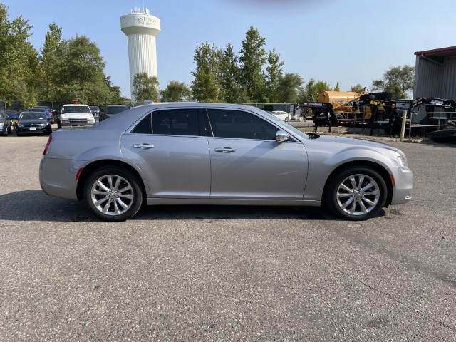 2016 Chrysler 300C AWD