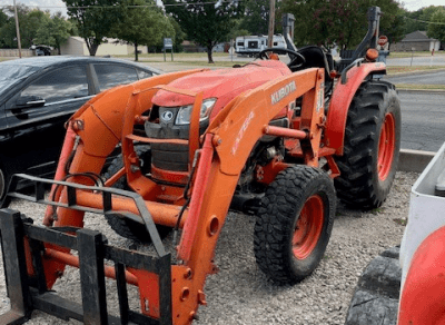 2017 Kubota Tractor with Loader