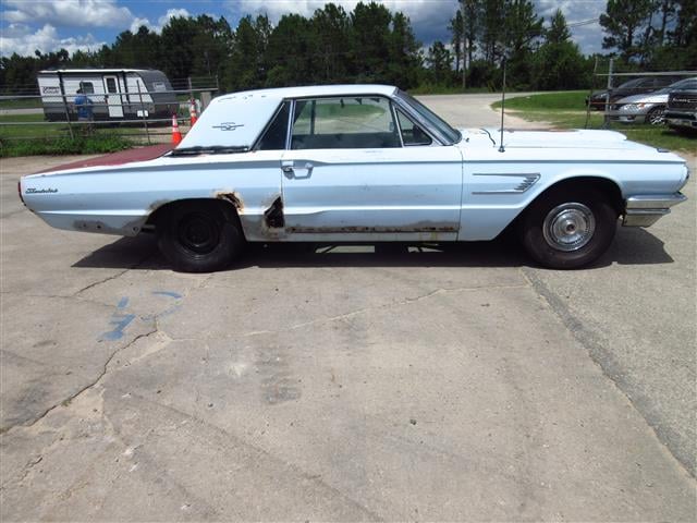 1965 Ford Thunderbird