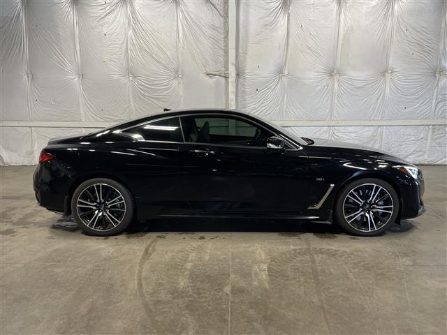 2018 Infiniti Q60S AWD