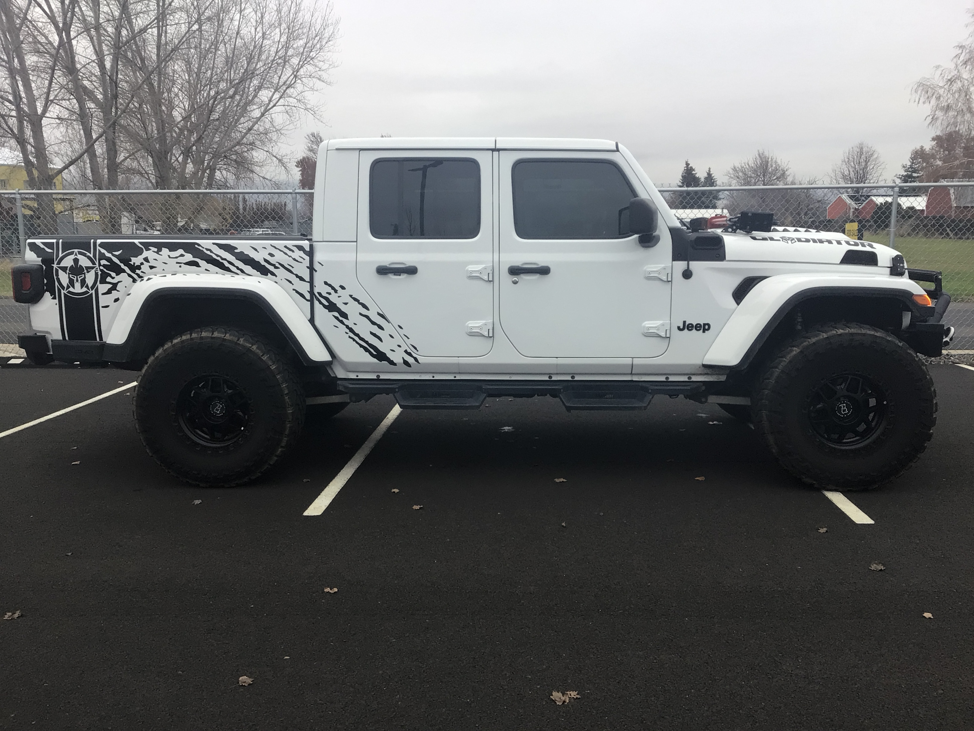 2020 Jeep Gladiator (Overland)