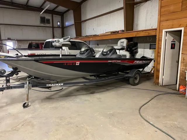 2018 tracker bass boat 2017 merkur 150 HP